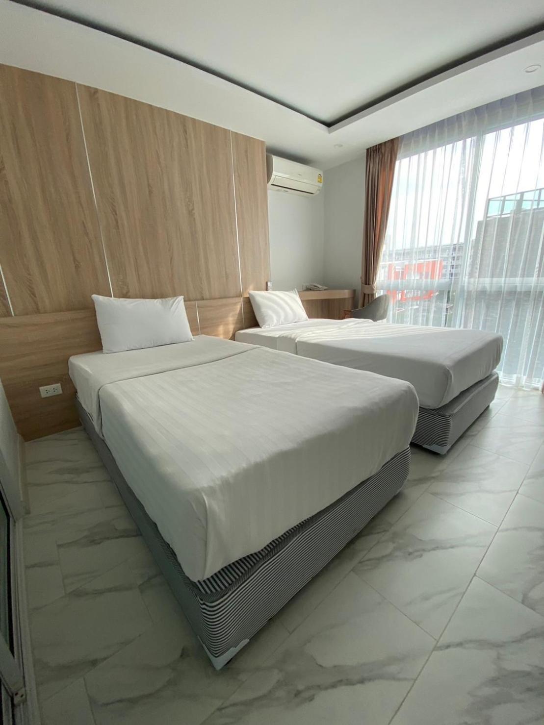 Deco Pattaya Hotel North Pattaya Exterior photo